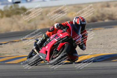 media/Dec-18-2022-SoCal Trackdays (Sun) [[8099a50955]]/Turn 4 (1pm)/